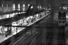 夜の駅