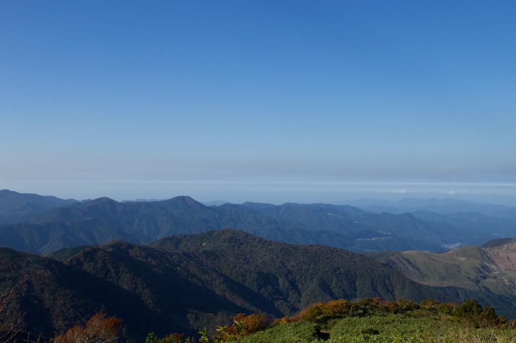 氷ノ山、山頂より