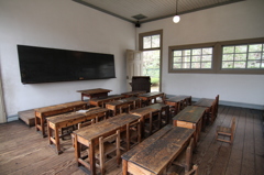 尋常小学校の教室