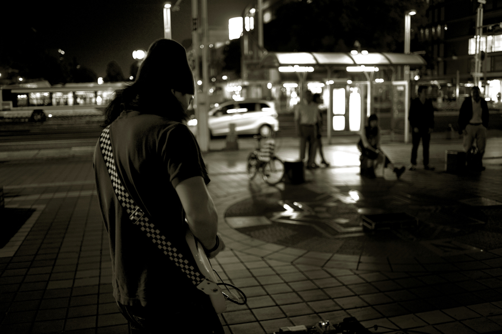 路上　in SAKAE