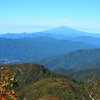 山伏岳山頂から鳥海山を望む