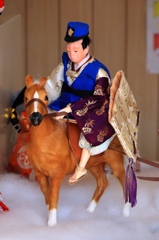 警ら中　　変わり雛