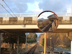 ローカル線　ーホームにてー