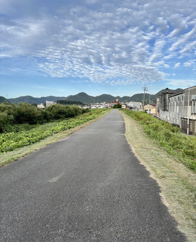 故郷の朝　少し秋めいてきました