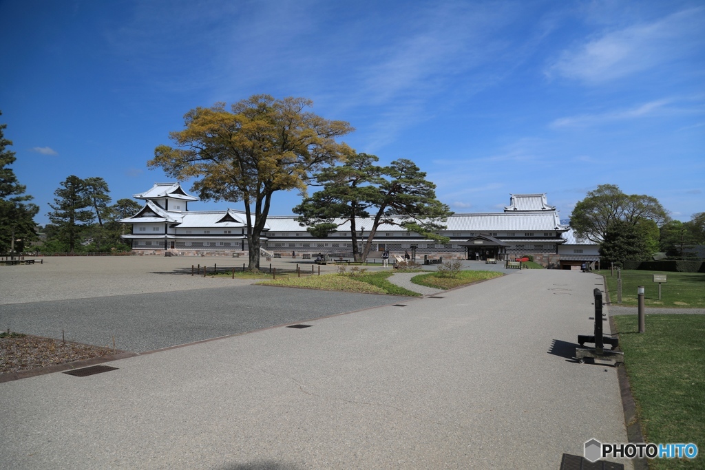 金沢城公園にて５