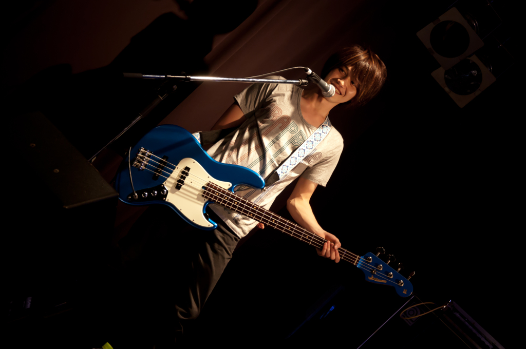 イケメンBASSMAN