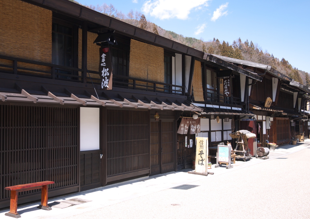 奈良井宿の街並み