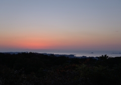 朝日を待つ～金比羅山～