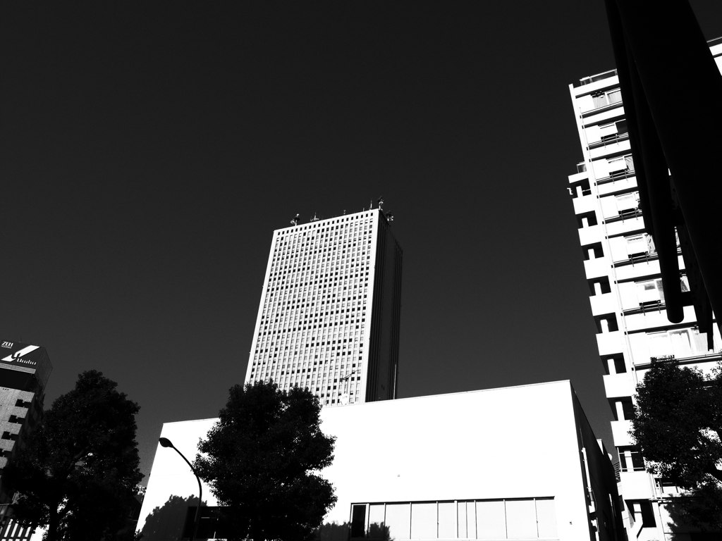 R0011713