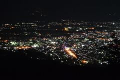 盆地の夜景（山形）