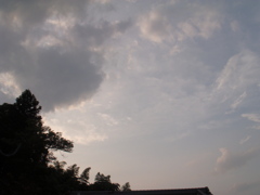 雲の隙間から太陽の光１