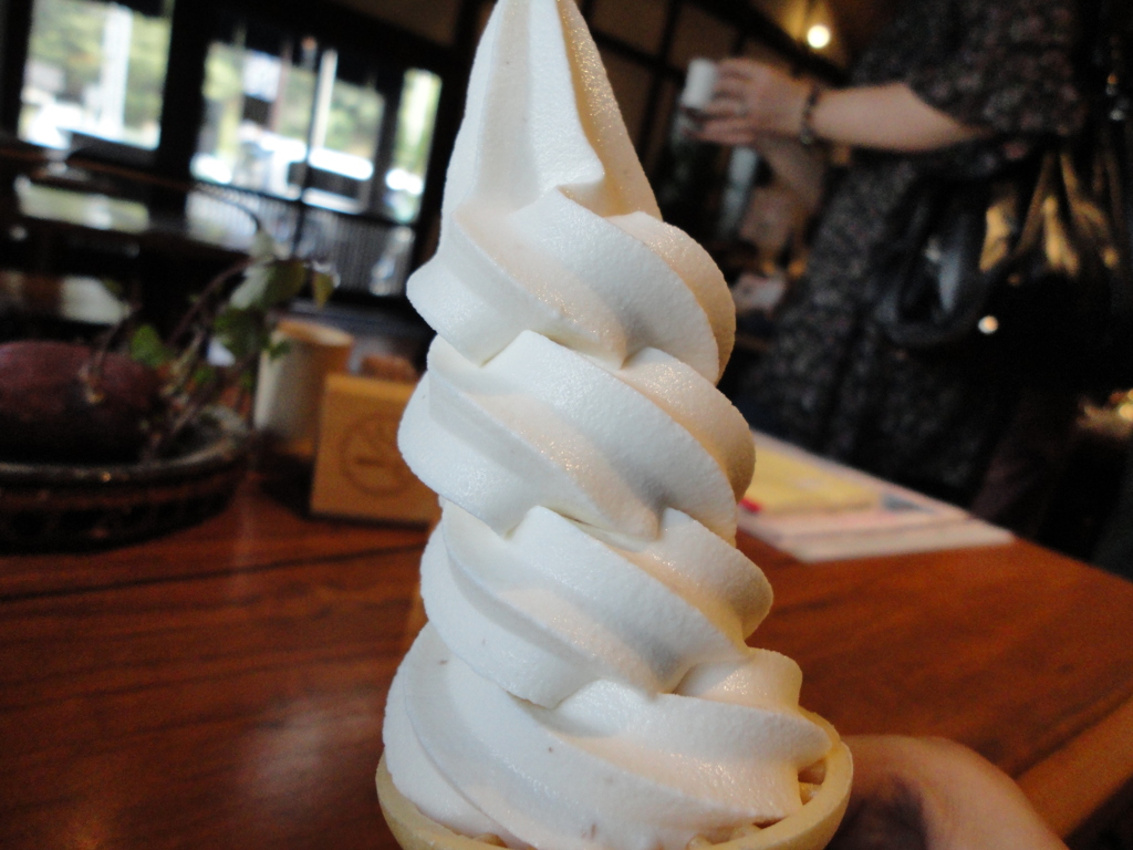 小豆島　しょうゆソフトクリーム