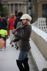 路上のバイオリニスト