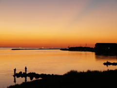河口の夕暮れ