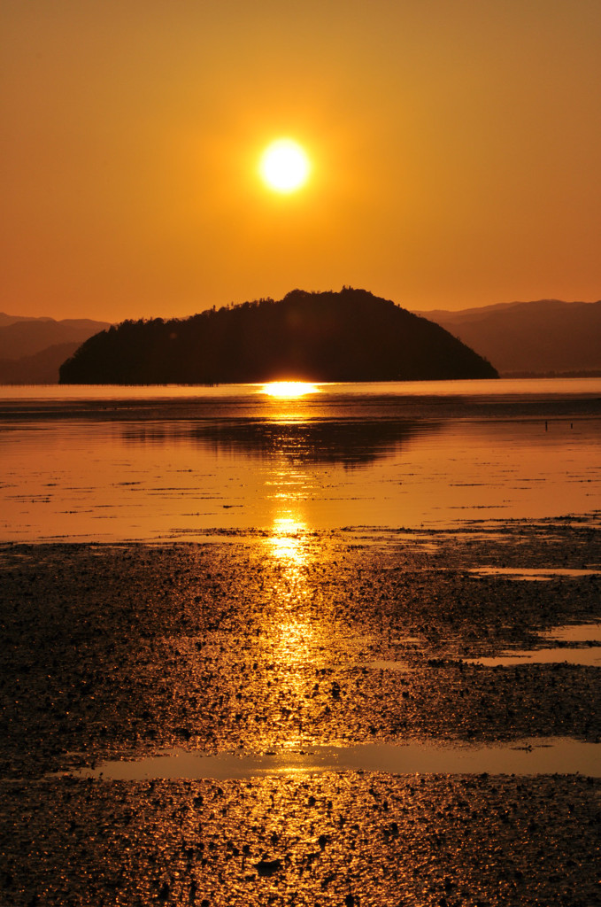 竹生島の夕陽