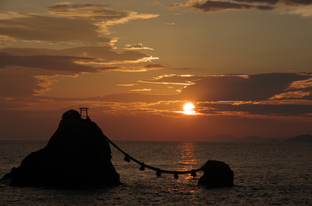 夫婦岩