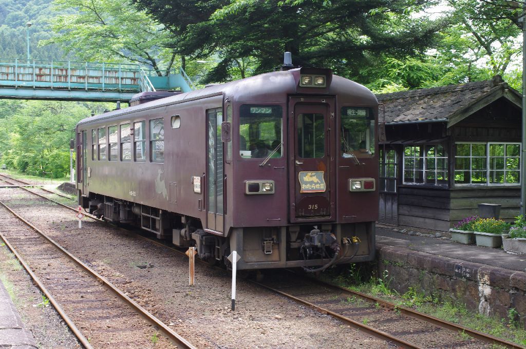 ローカル駅　IMGP8015