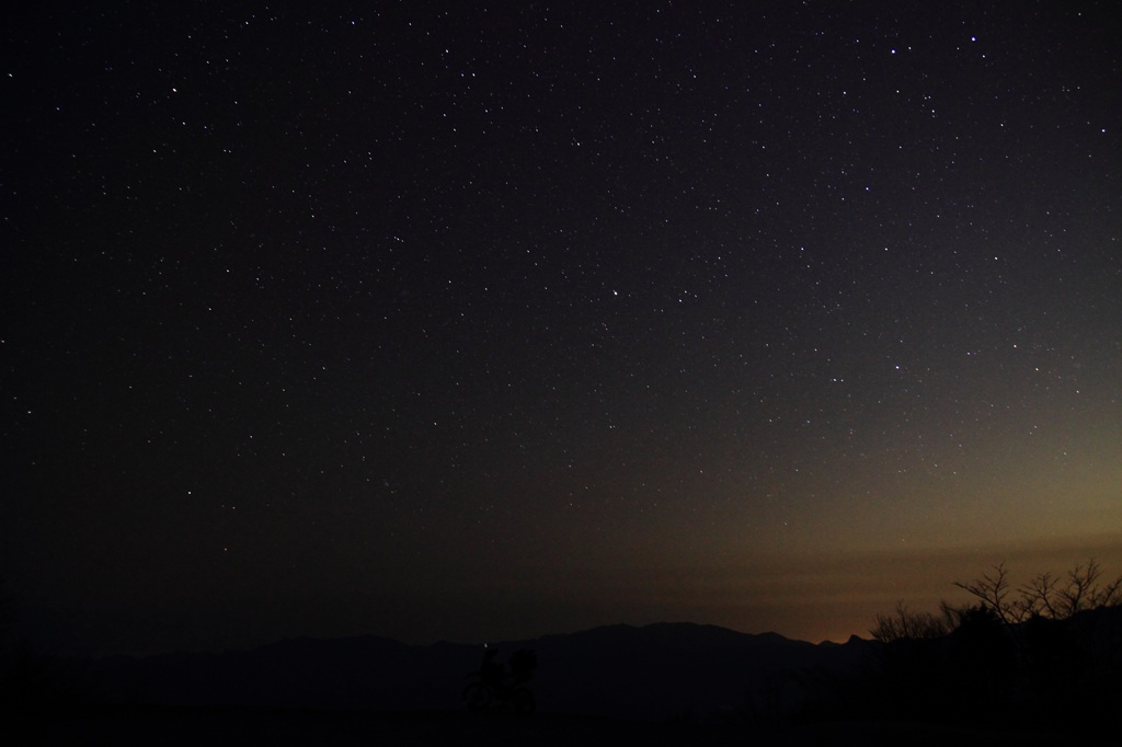 どっかの星空とKLX・・・見えるかな？・・・