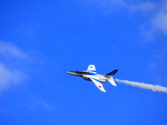 青空に