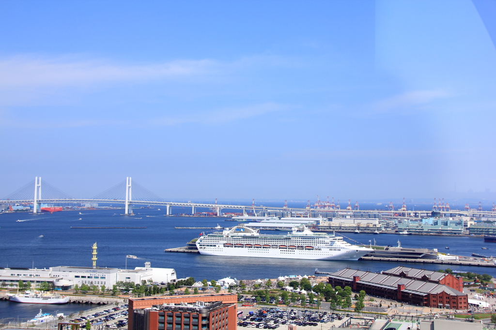 横浜港