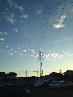 今日の夕方前の空