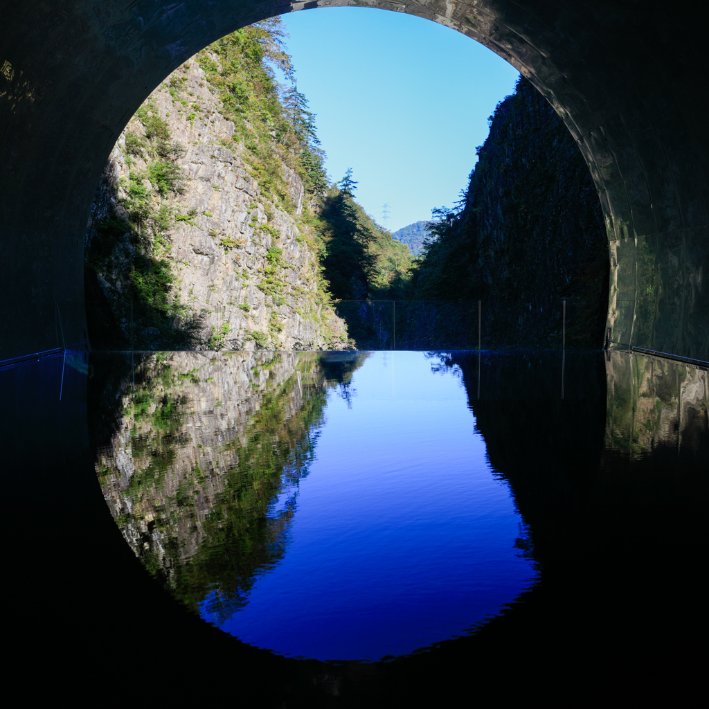 一番乗りの水面鏡