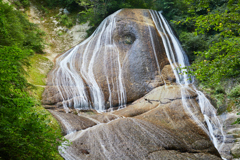 弥勒の滝