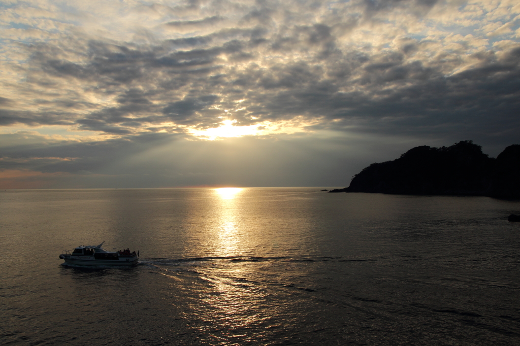 SunsetCruise