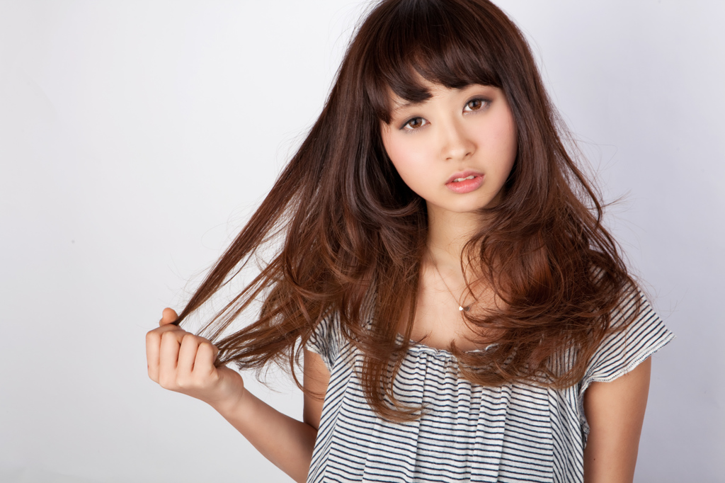 女性の仕草 横ver.