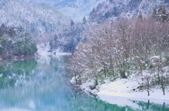 由良川雪景色