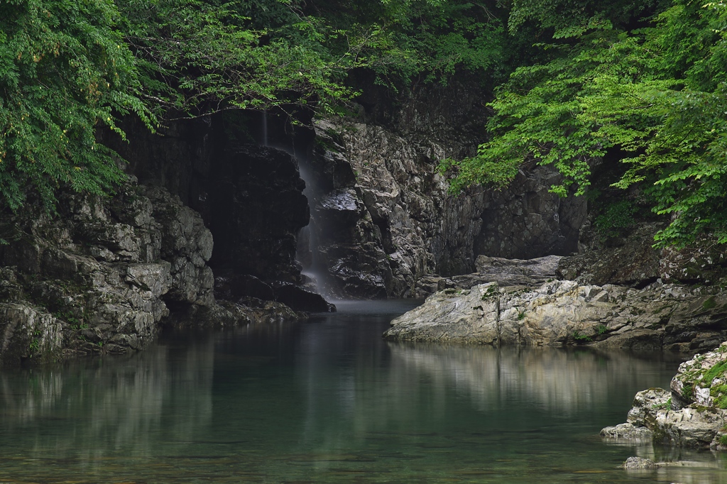 静寂の守り人