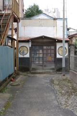 成田