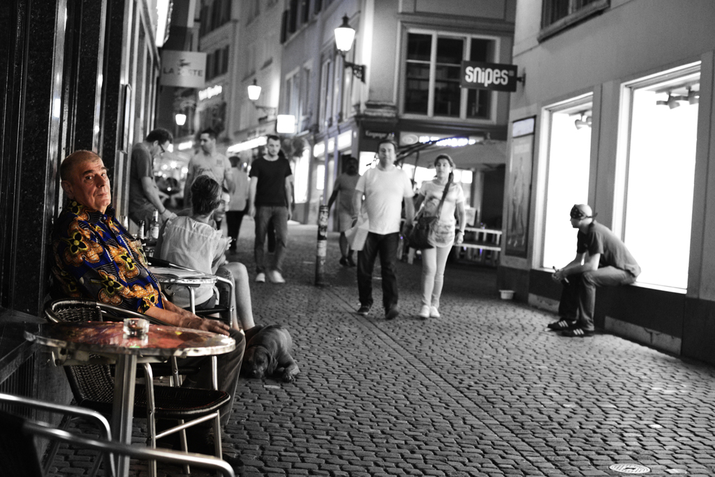 チューリッヒ　１