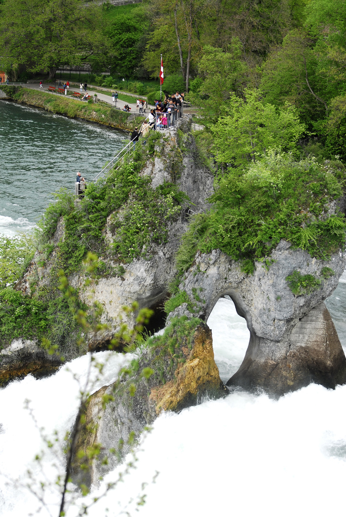 ラインの滝　１