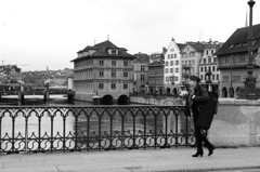 チューリッヒ４