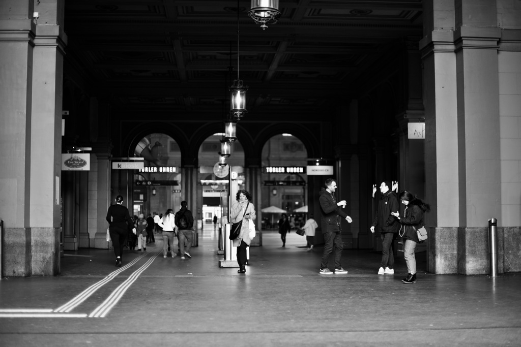 チューリッヒ中央駅出口