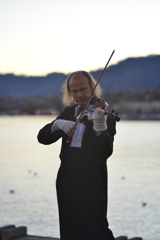 チューリッヒ８