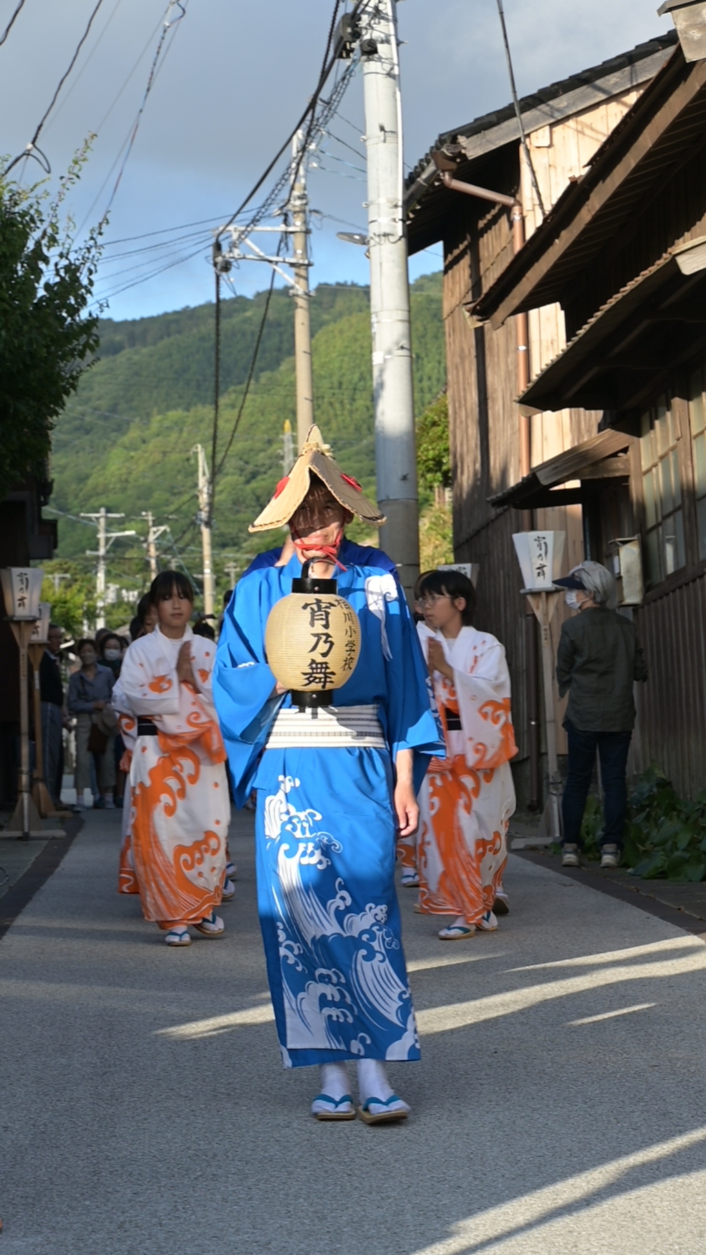 佐渡相川の宵の舞い