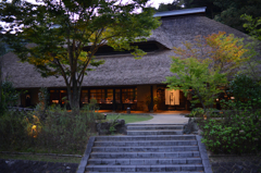 山の中の料理屋さん