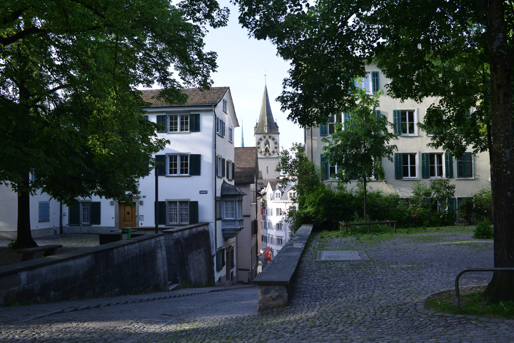 朝のチューリッヒ１