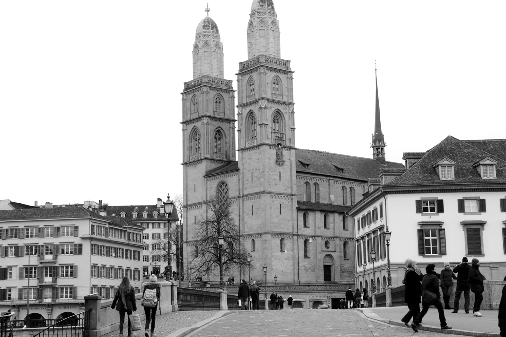 チューリッヒ３