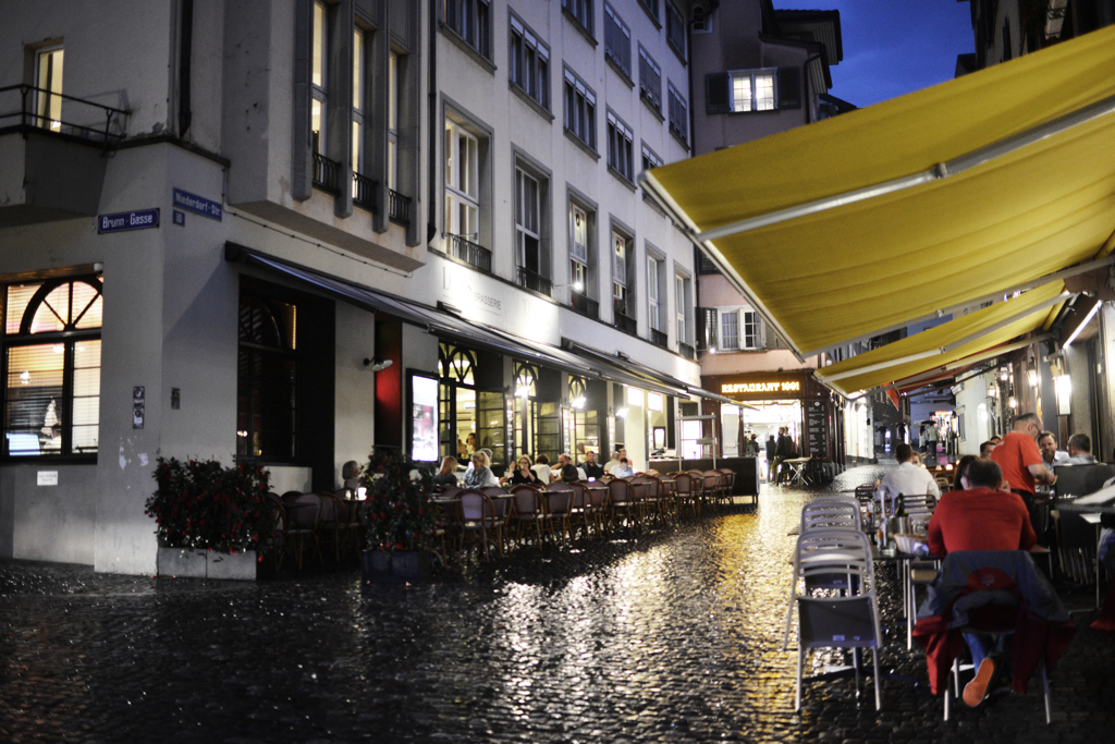 夜のチューリッヒ　３