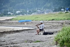 浜辺にて