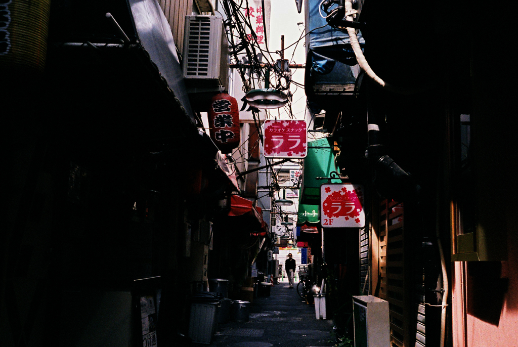 ララカラー