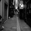 七月　銀座裏通り