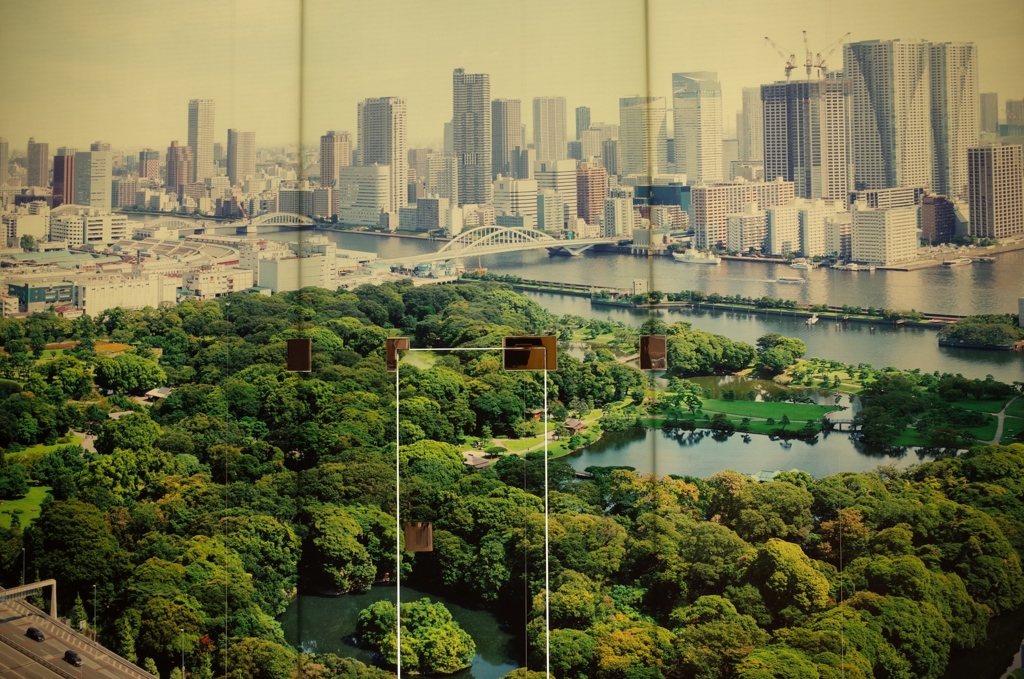 Door in the landscape（full virsion）