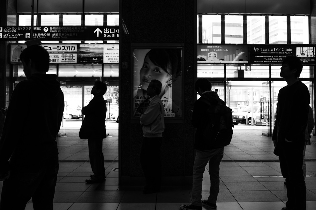 Waiting people