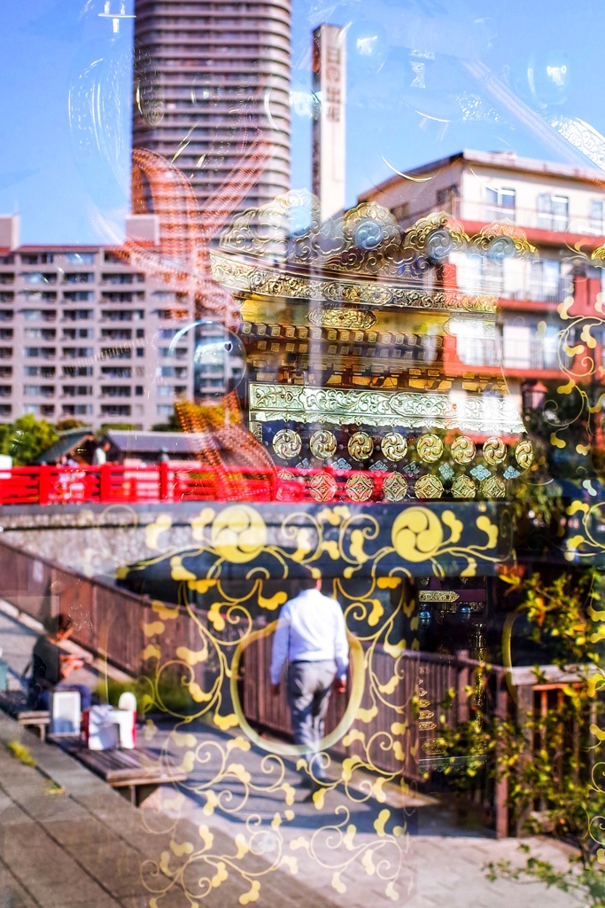 Mikoshi reflection