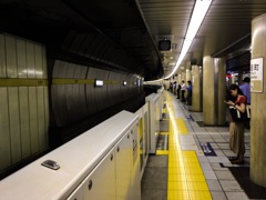 Subway platform