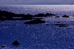 　　煌めきの海